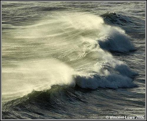 wave06.jpg